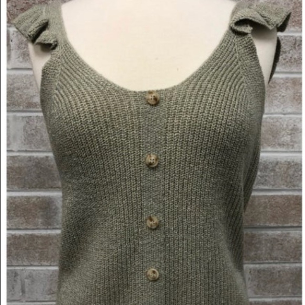 MINE NWOT size L top